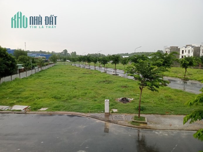 Bán đất nền Tân Uyên Bình Dương.Hỗ trợ ngân hàng 70%
