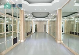 Cho Thuê Nhà Mặt Tiền Đẹp - Quận 3 - Vị Trí Đắc Địa, DT: 180 m2, 5 tầng, chỉ với 135 triệu.