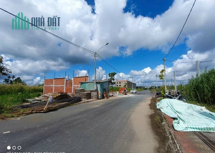Nền đẹp vạn phát sông hậu 699 triệu.