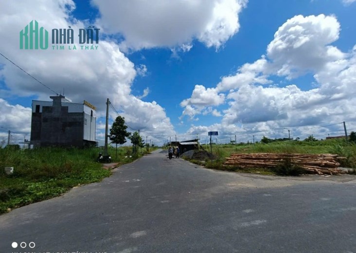 Nền đẹp vạn phát sông hậu 699 triệu.