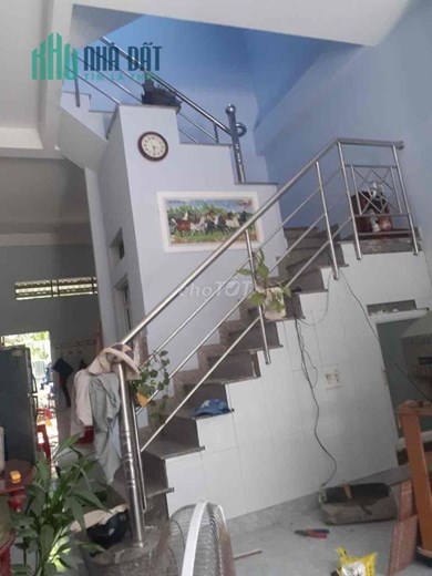 Nhà thuê nguyên căn, 4×18, 3 tầng, 4 phòng ngủ, hẻm 5m