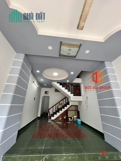 Bán nhà 3 lầu Mặt Tiền Đường Nguyễn Trãi, gần chợ Biên Hoà, chỉ 10 tỷ