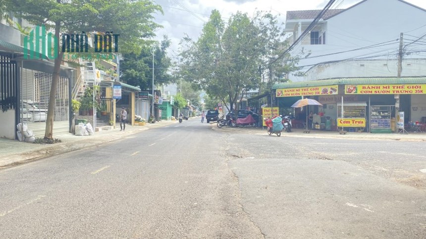 Bán đất mặt tiền đào duy từ liên nghĩa đức trọng 5,7 tỷ