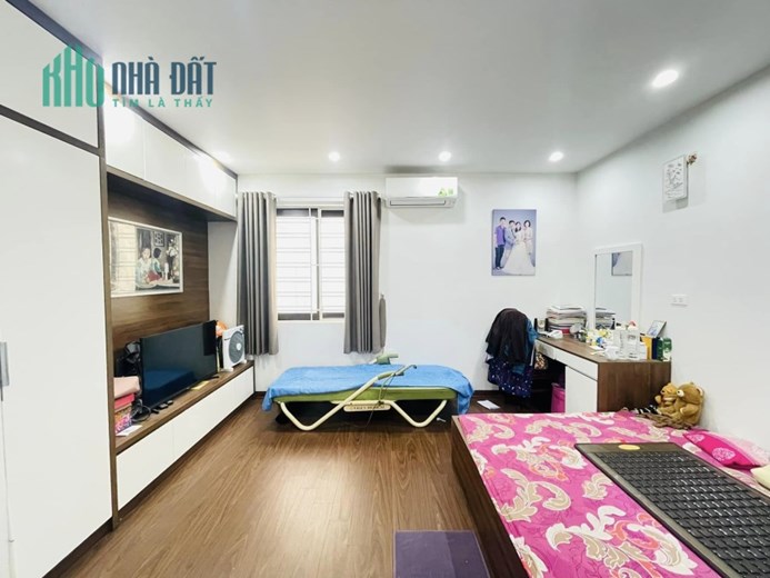 Bán nhà KĐT Ao Sào, Thịnh Liệt, phân lô, ô tô đỗ cửa ngày đêm 67 m2, 11 tỷ 400