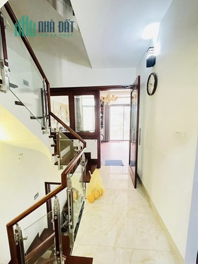 Bán nhà KĐT Ao Sào, Thịnh Liệt, phân lô, ô tô đỗ cửa ngày đêm 67 m2, 11 tỷ 400