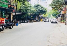 Chủ lớn tuổi, đành bán căn mặt đường Phú Diễn để chia đều cho con cháu và dưỡng già