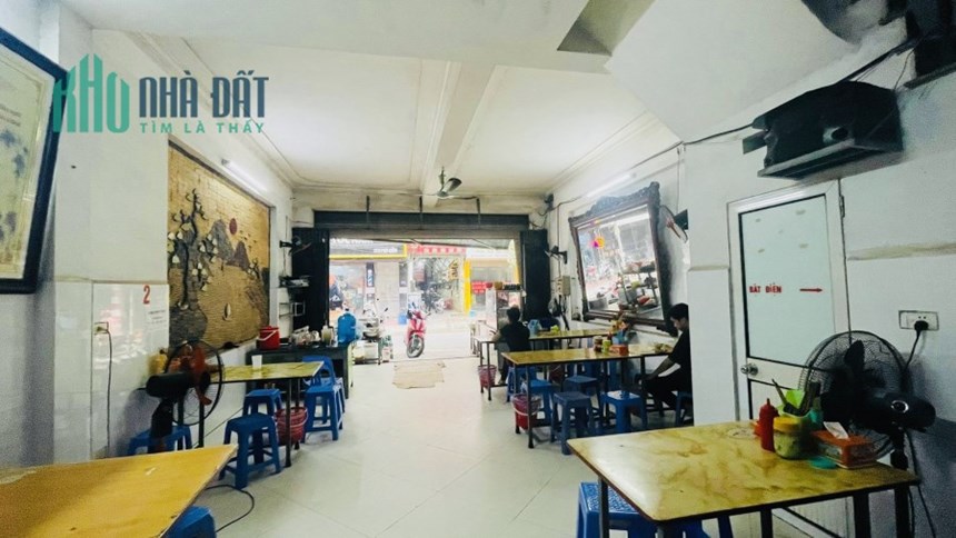 Chủ lớn tuổi, đành bán căn mặt đường Phú Diễn để chia đều cho con cháu và dưỡng già