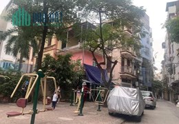 Bán Nhà Đường 800A - NGHĨA ĐÔ 126/141m2 x 3 tầng, phân lô ô tô tránh, ngõ thông rộng, giá đầu tư