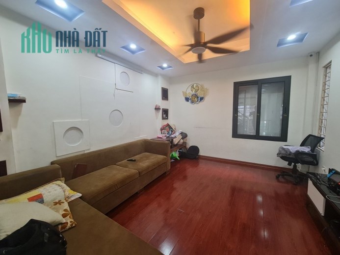 Bán nhà Giáp Nhất Nhân Chính Thanh Xuân 55m 5 tầng ô tô kinh doanh nhỉnh 5 tỷ lh 0975124520