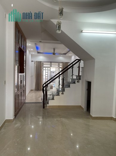 Nợ bank quá hạn -Bán gấp 114m2- 3 tầng- HXH- Linh Trung-Thủ Đức.