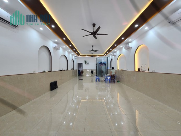 Bán nhà 2 Tầng Gần Biển MT Đường 15M Quận Sơn Trà Đà Nẵng 150M2 Chỉ 1X Tỷ