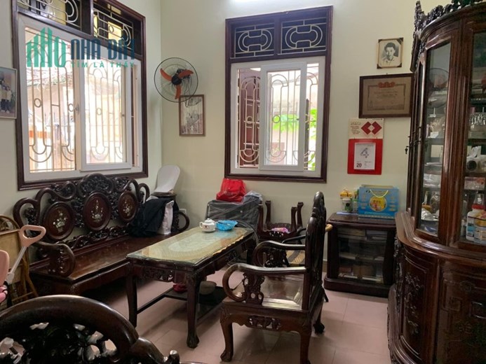 Bán nhà Trần Khát Chân 73m 4T 10.5 tỷ, lô góc, gần phố, ngõ rộng