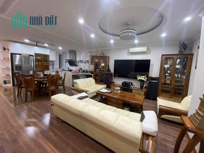 TOÀ NHÀ 10 TẦNG MẶT PHỐ NGÔ THÌ NHẬM - VỊ TRÍ KIM CƯƠNG; 147M X 10 TẦNG. GIÁ 129 TỶ