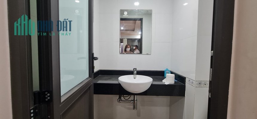 Bán GẤP! Nhà 5 tầng P/ lô ĐG Việt Hưng, vỉa hè ô tô tránh, DT 96m2 5, MT 6m, giá 17.5 tỷ