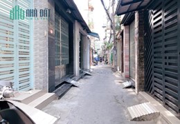 VIP QUẬN 10 - SÁT MẶT TIỀN  - HẺM RỘNG THÔNG - 34M2 - 2 TẦNG - CHỈ 5 TỶ.