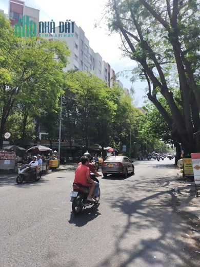 2 MẶT TIỀN XE TẢI TRÁNH - NGAY CELEDON CITY-AEON TÂN PHÚ - 2 TẦNG - 63.4M2- CHỈ 5.6 TỶ