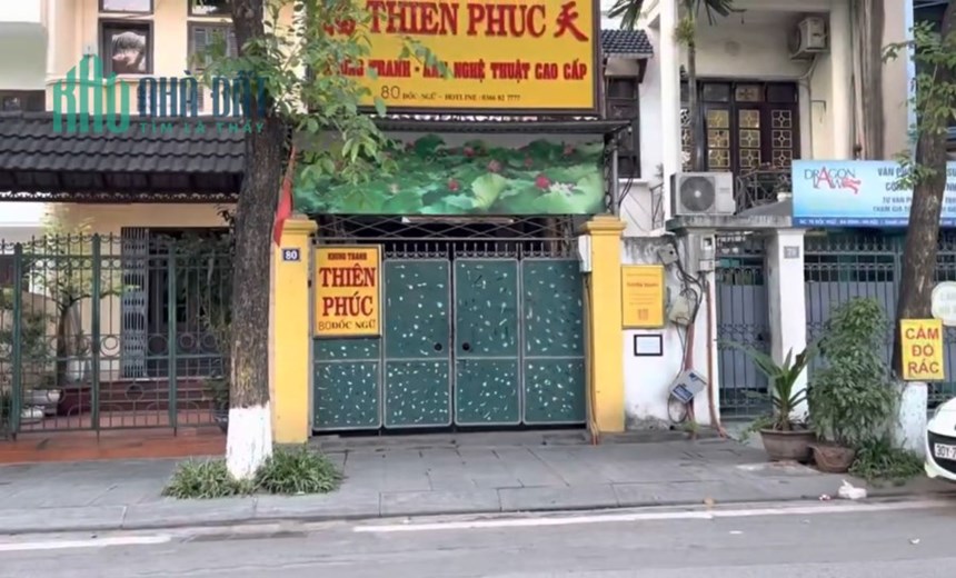 VUA MẶT PHỐ: Bán nhà Mp Đốc Ngữ: 80m 4tg, Mt 4m, 19 tỷ, 3 thoáng - CAM KẾT THẬT