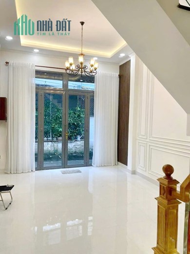 Nhà mới 3 tầng hẻm thông Bùi Minh Trực P6 Q8 giá 3tỷ 690