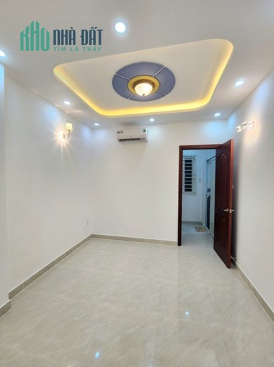 Bán Nhà Hoàng Hoa Thám P5 Bình Thạnh, ở ngay, 4 tầng, chỉ 3 tỷ9
