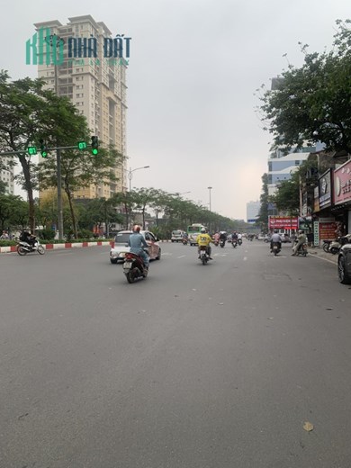 Lô góc mặt phố Ngô Gia Tự, 123m x 6tầng, mặt tiền 6.2m, kinh doanh ngày đêm