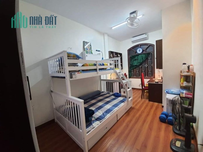 Bán nhà Xã Đàn 30m*5T tổng 3PN Ở Luôn 30m ra Ô Tô Ngõ rộng cử sáng nắng 4.2 tỷ