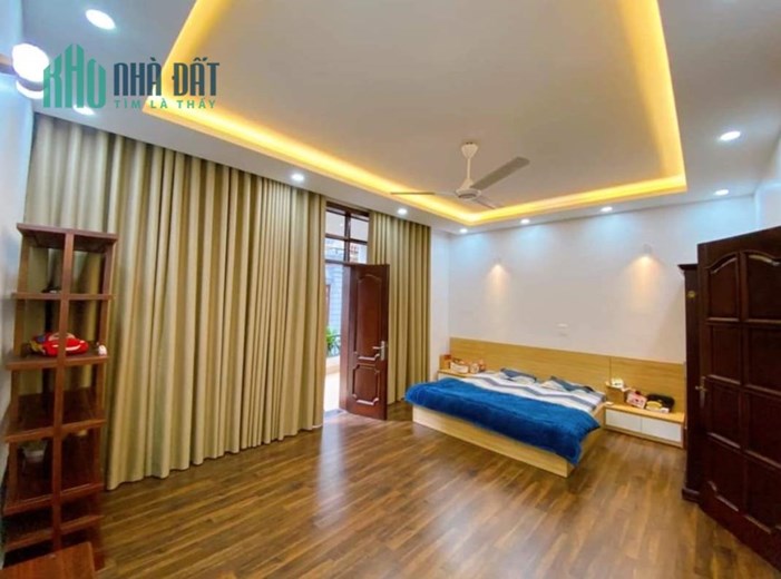 Biệt thự view công viên KĐT Văn Quán cạnh hồ Văn Quán 230m2 chỉ 31.9 tỷ. LH 0989.62.6116
