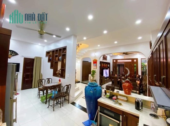 Biệt thự view công viên KĐT Văn Quán cạnh hồ Văn Quán 230m2 chỉ 31.9 tỷ. LH 0989.62.6116