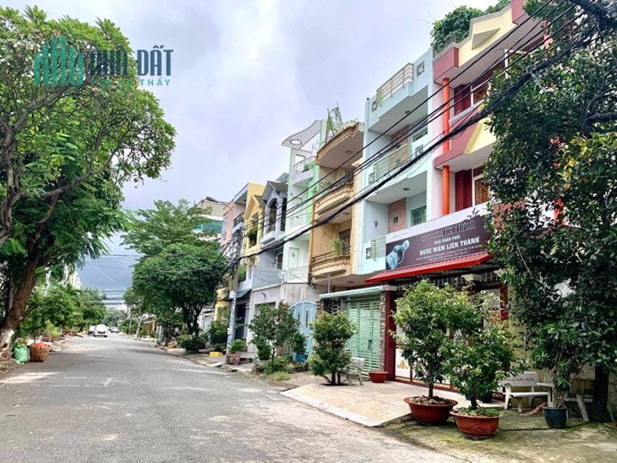 Bán nhà Mặt tiền khu Tên Lửa - Bình Tân - MẶT TIỀN SIÊU VIP - GẦN EAON MALL - 95M2 - 3 TẦNG - 13.X