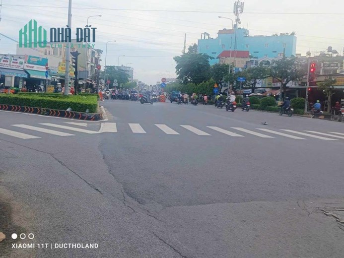 Bán GẤP nhà 5x16m, HXH thông Hà Huy Giáp ngay Ngã Tư Ga, Quận 12