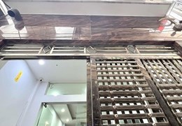 CHÍNH CHỦ CẦN BÁN NHÀ TẠI QUẬN CẦU GIẤY - TP HÀ NỘI