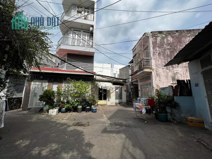 NHÀ BÁN GIÁ RẺ BẤT NGỜ -ĐƯỜNG SỐ 6 GV.