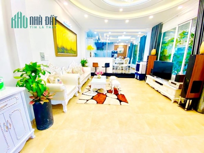 CUNG ĐIỆN 2 MT, LÂM VĂN BỀN Q7, 252.27m2 SỬ DỤNG, NHỈNH 13T