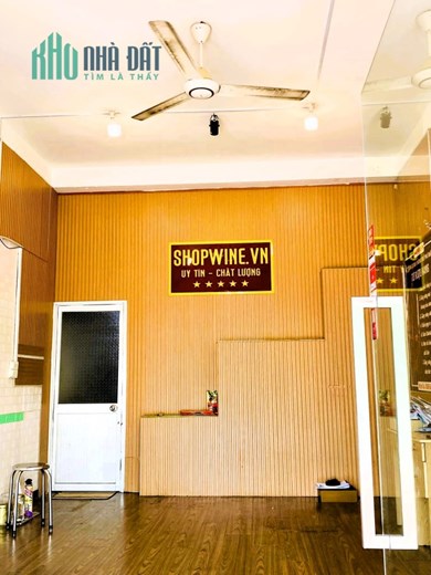 Cho thuê mặt bằng 24m2 mặt tiền Phạm Văn Đồng Linh Đông