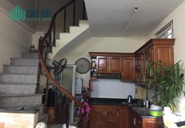 Cần bán nhanh nhà 31m2x5T. Trung tâm Mỗ Lao, Hà Đông, cách đường ô tô tải 50m, nhỉnh 3 tỷ