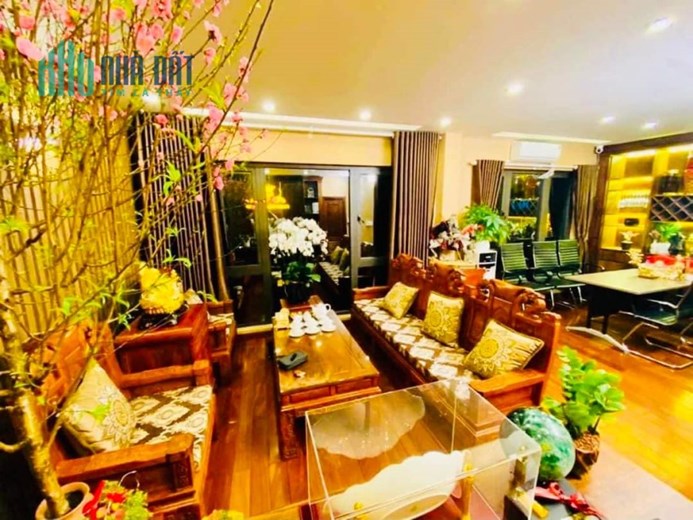 dịch vọng cầu giấy phân lô vỉ hè đường lớn tòa VP VIP >47TỶ 108M 6T .