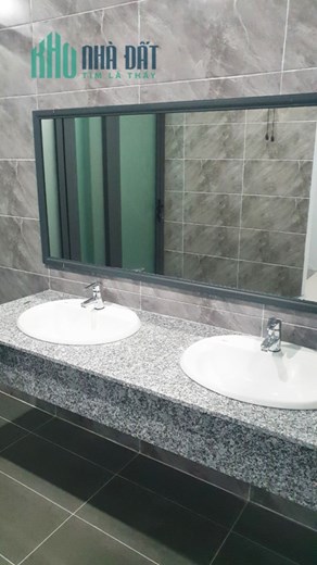 Cho Thuê Tòa Nhà Mặt Tiền Trần Quang Khải Quận 1. Diện tích:850m2, 6.2 m x 20 m (nở hậu 8.5 m), 7