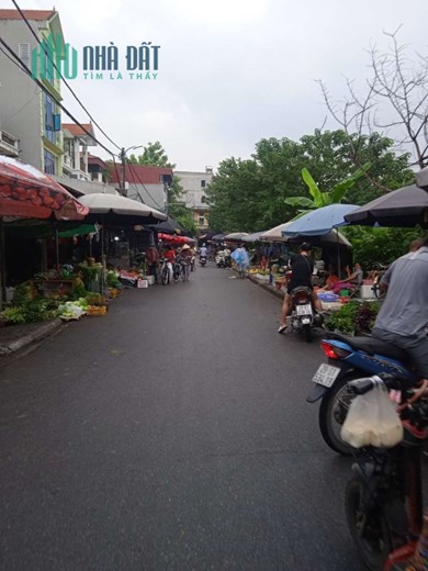 Hà Huy Tập, Yên Viên, kinh doanh tấp nập, oto tránh, chợ, 110m, mt: 5.5m, 7 tỷ