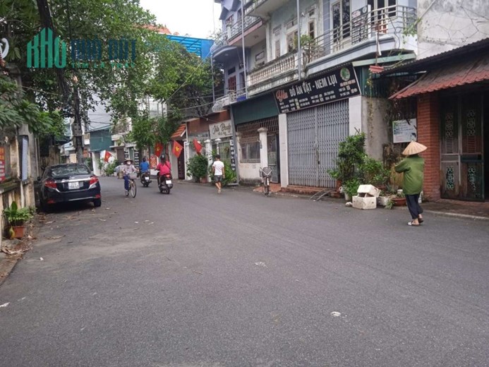 Hà Huy Tập, Yên Viên, kinh doanh tấp nập, oto tránh, chợ, 110m, mt: 5.5m, 7 tỷ