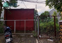 Cho thuê MBKD, Kho xưởng, mặt phố, 1000m2, C4, 12tr Mê Linh.