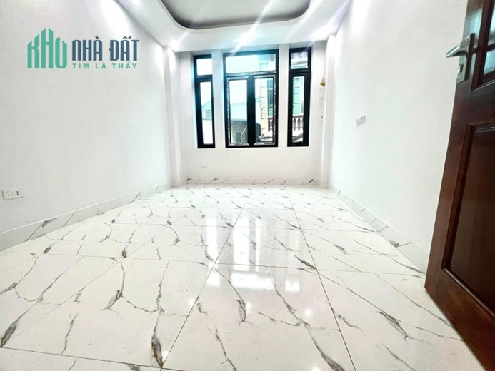 NHÀ ĐẸP NGÕ RỘNG 10M RA ÔTÔ 34M2 5 TẦNG 4 PHÒNG NGỦ 3.55 TỶ HOÀNG MAI