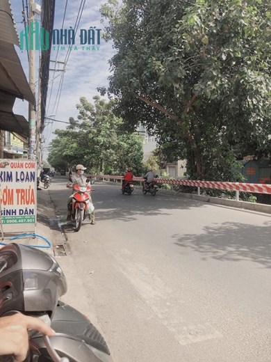 *Bán Gấp Nhà 1 sẹc 26.3 Sát Vách Tân Phú Gần mặt tiền 70m2 ,2 Tầng Chỉ 4ty180