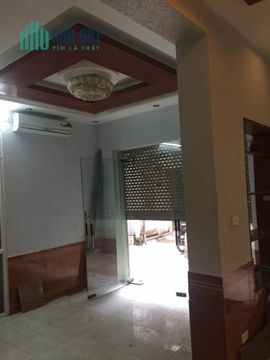 MẶT NGÕ !! Cho thuê nhà Ngọc Hà 40mx4T 4pn 1 bếp 5 điều hòa ở gd và KD gần chợ Ngọc Hà Sơn Tây