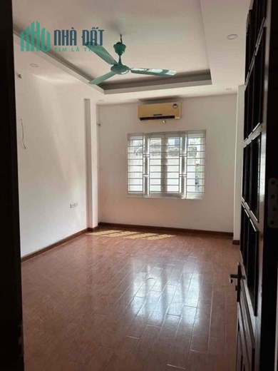Cho Thuê Nhà Nguyên Căn Đẹp Hào Nam, Đống Đa