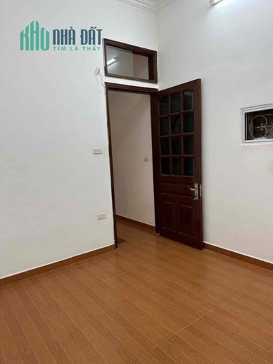 Chính Chủ Nhờ Tìm Người Thuê Tòa Nhà Hào Nam, Đống Đa