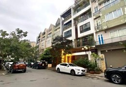 nguyễn trãi thanh xuân LK FAFIM ngã tư sở vỉ hè ô tô >24tỷ 98m 5t .