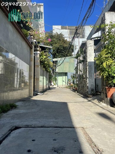 BĐS dòng tiền, Dãy Trọ 100m2, có 4 Phòng sau lưng nhà Mặt tiền TRƯỜNG CHINH, Đà Nẵng. Giá chỉ 2 tỷ