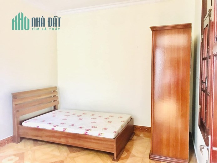 Bán Nhà 3 tầng Phố Tây Sơn, Chủ nhà xác định bán đất tặng nhà, khách mua về chỉ cần sửa lại là đẹp