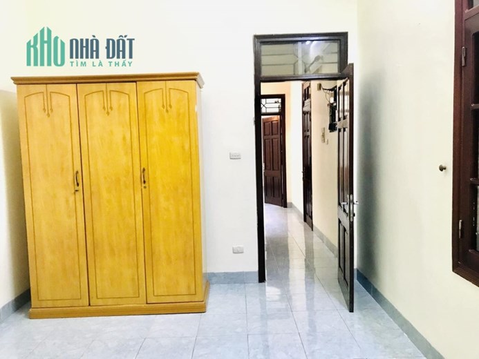 Bán Nhà 3 tầng Phố Tây Sơn, Chủ nhà xác định bán đất tặng nhà, khách mua về chỉ cần sửa lại là đẹp