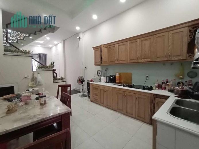 Chính chủ gấp bán Nhà đẹp khu phân lô Bình Chiểu T.Đức,HXH 5m,Xe hơi ngủ nhà,Không qh lộ