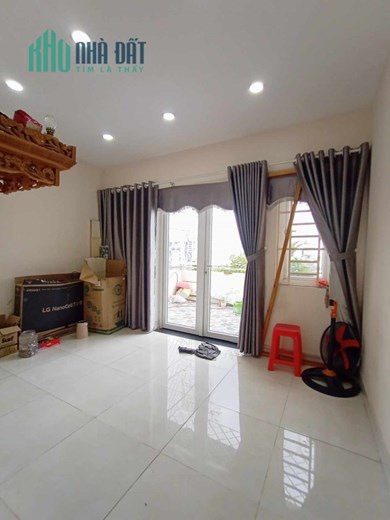 Chính chủ gấp bán Nhà đẹp khu phân lô Bình Chiểu T.Đức,HXH 5m,Xe hơi ngủ nhà,Không qh lộ